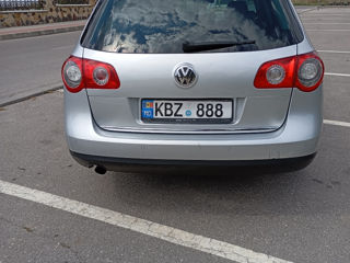 Volkswagen Passat foto 3