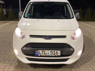 Ford Tourneo Connect foto 4