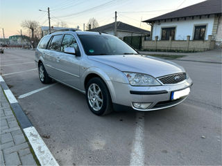 Ford Mondeo foto 3