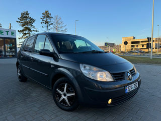 Renault Scenic foto 3