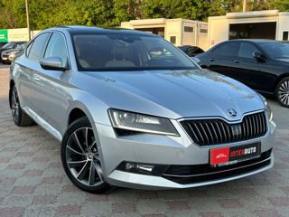 Skoda Superb foto 5