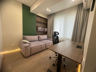 Apartament cu 2 camere, 76 m², Centru, Chișinău foto 7