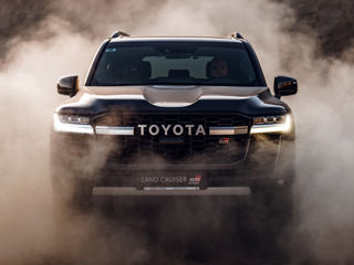 Toyota Land Cruiser foto 1