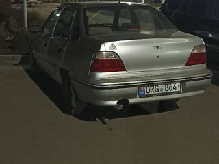 Daewoo Nexia foto 4