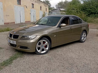 BMW 3 Series foto 3