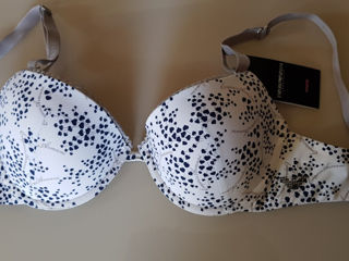 Armani новый бюстгальтер 34D (75С) foto 3