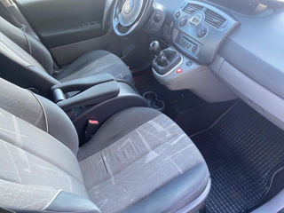 Renault Scenic foto 8