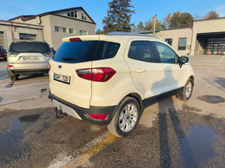 Ford EcoSport foto 4