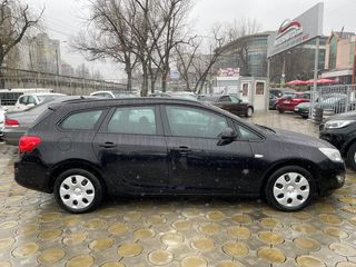 Opel Astra foto 4