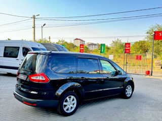 Ford Galaxy foto 4