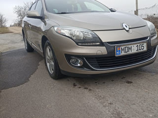 Renault Megane foto 2