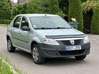 Dacia Logan foto 3