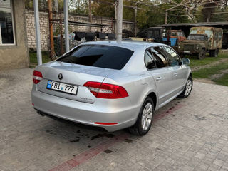 Skoda Superb foto 5