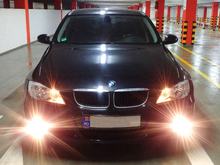 BMW 3 Series foto 4