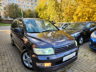 Mitsubishi Space Wagon foto 19