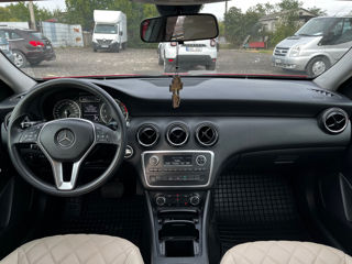 Mercedes A-Class foto 10