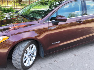 Ford Fusion foto 5