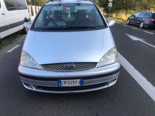 Ford Galaxy foto 4