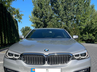 BMW 5 Series foto 1