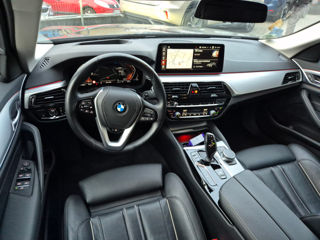 BMW 5 Series foto 8