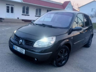 Renault Scenic foto 10