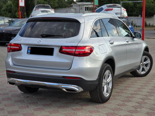 Mercedes GLC foto 3