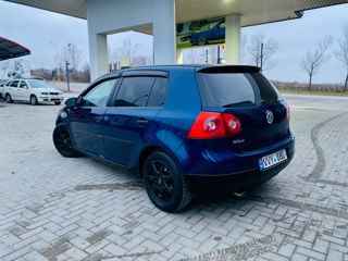 Volkswagen Golf foto 4