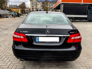 Mercedes E-Class foto 8