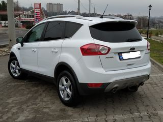 Ford Kuga foto 4