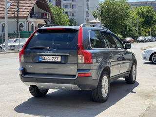 Volvo XC90 foto 4