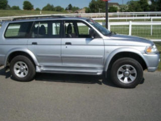 Mitsubishi Pajero Sport foto 3