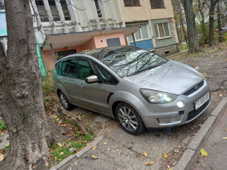 Ford S-Max foto 2