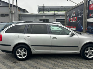 Skoda Octavia foto 3