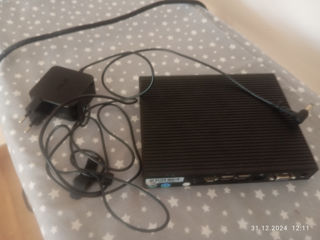Mini unitate asus foto 1