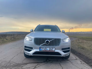 Volvo XC90 foto 2