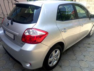 Toyota Auris foto 4