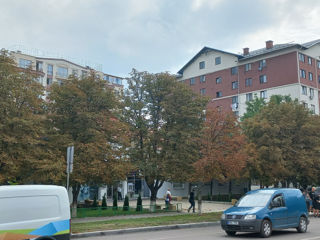Apartament cu 2 camere, 67 m², Centru, Ialoveni foto 3