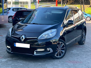 Renault Grand Scenic foto 3