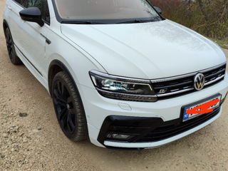 Volkswagen Tiguan foto 2