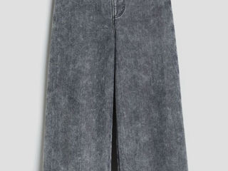 Pantaloni H&M, 8-9 ani foto 1