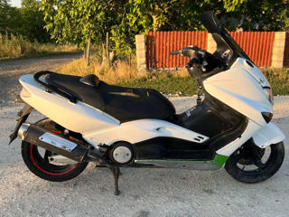 Yamaha T-Max