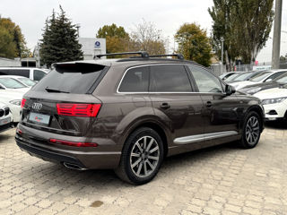 Audi Q7 foto 7