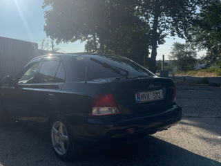 Hyundai Accent foto 5