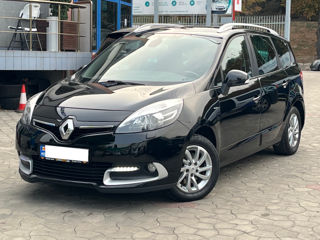 Renault Grand Scenic foto 3