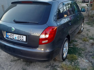 Skoda Fabia foto 2