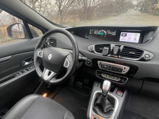 Renault Grand Scenic foto 6