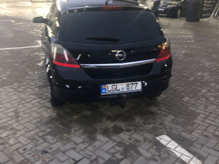 Opel Antara foto 3