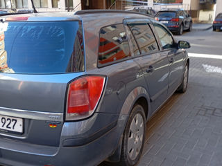 Opel Astra foto 3