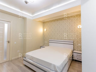 Apartament cu 2 camere, 62 m², Centru, Chișinău foto 13