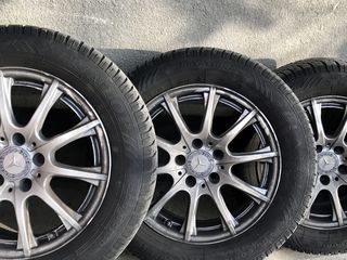 Комплект колёс 205/60 R16.       Roti de earna cu discuri la 16